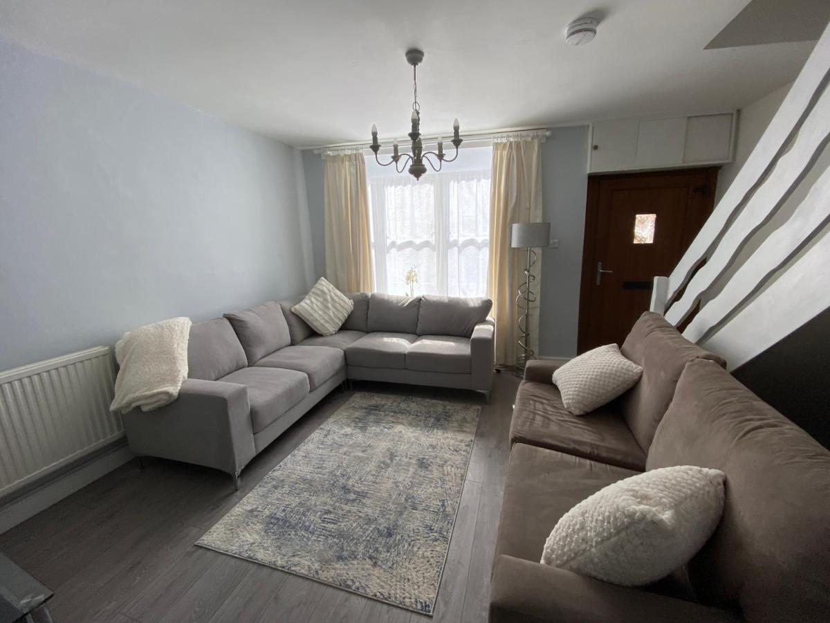 Aurora Tor Villa Глостънбъри Екстериор снимка