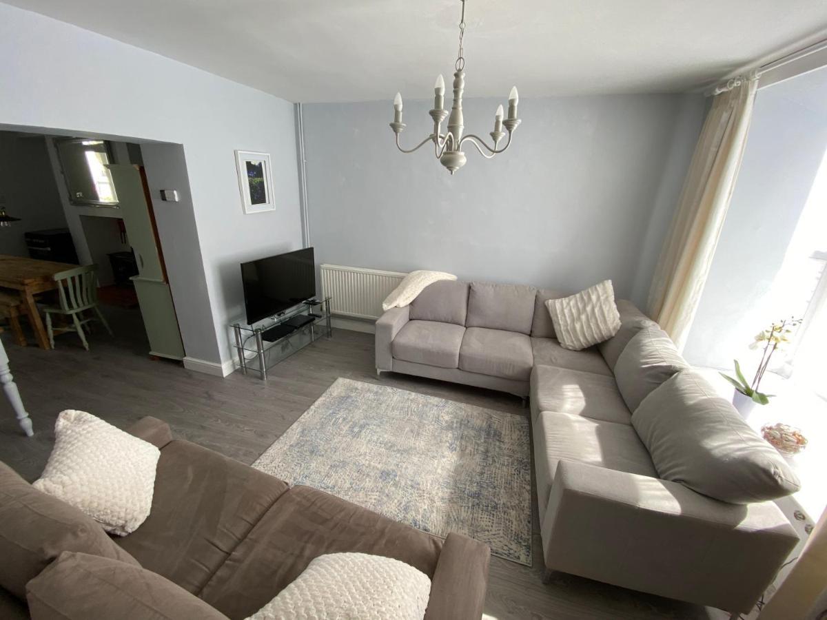 Aurora Tor Villa Глостънбъри Екстериор снимка
